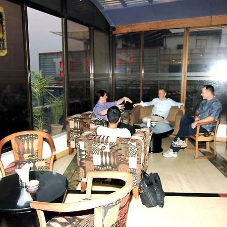 La Vinci Hotel Dhaka Exterior photo