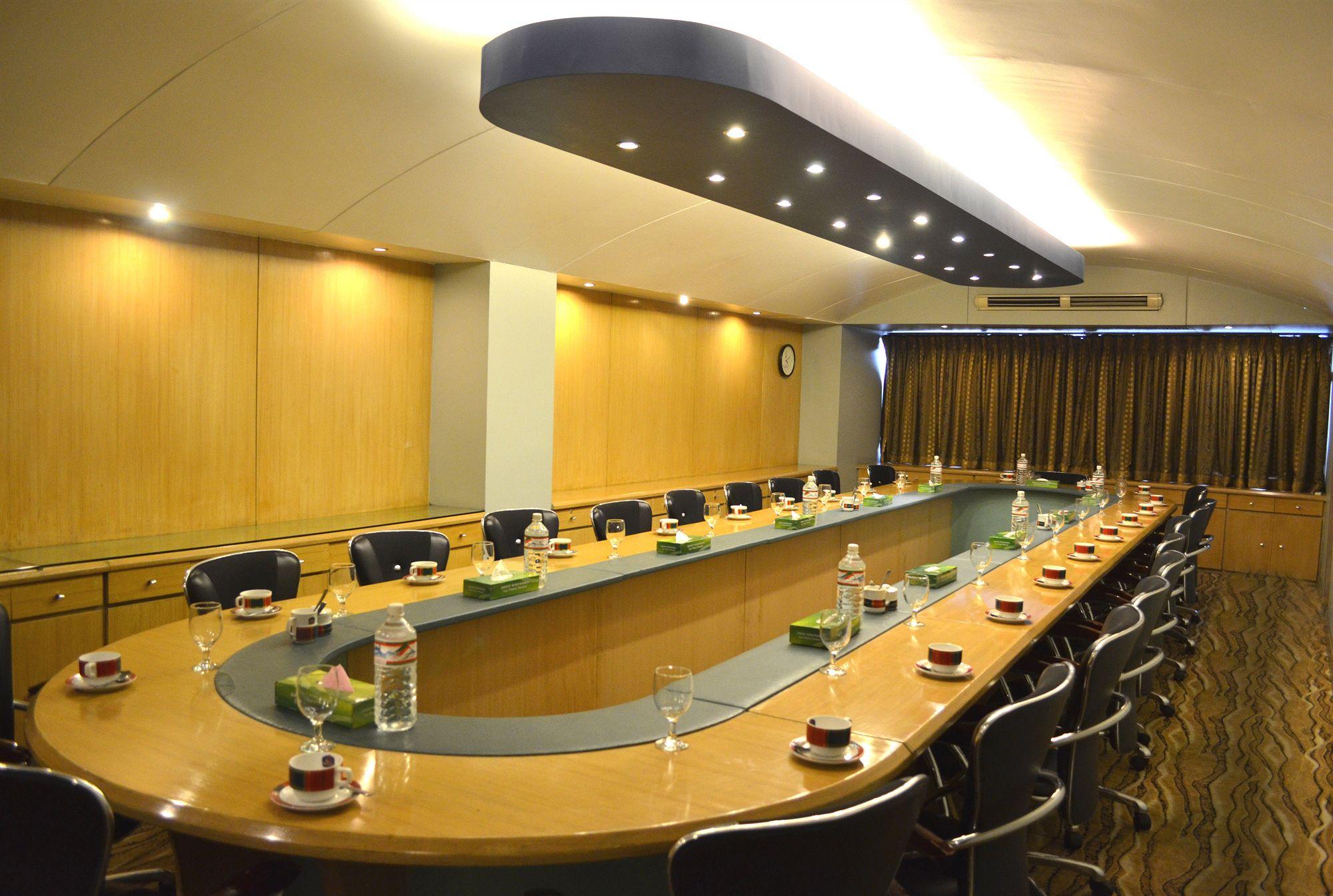 La Vinci Hotel Dhaka Exterior photo
