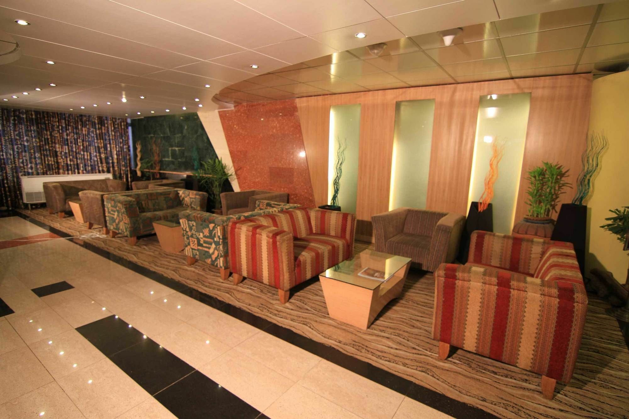 La Vinci Hotel Dhaka Exterior photo
