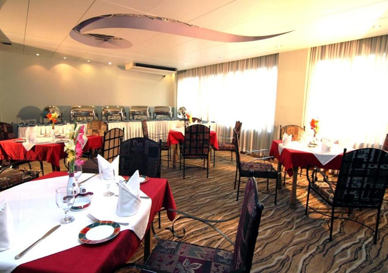 La Vinci Hotel Dhaka Exterior photo