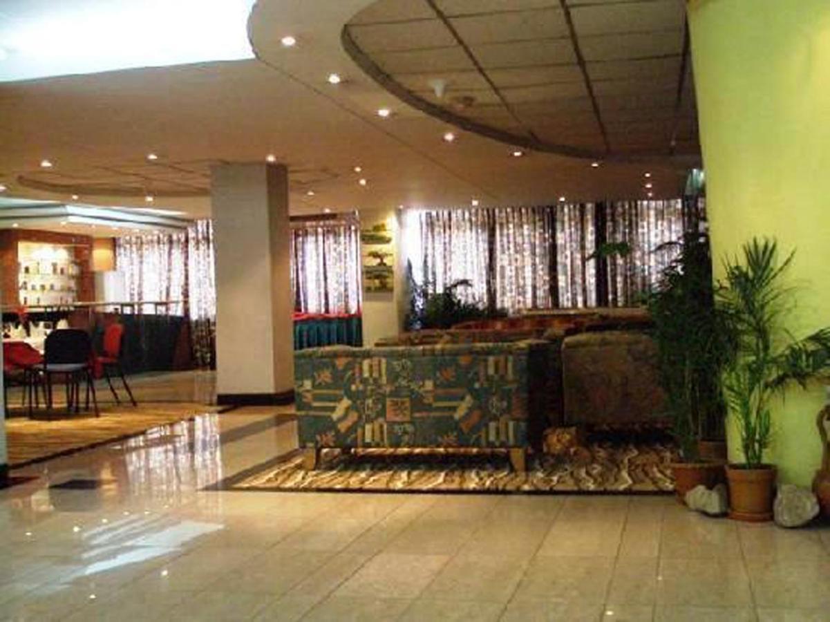 La Vinci Hotel Dhaka Exterior photo